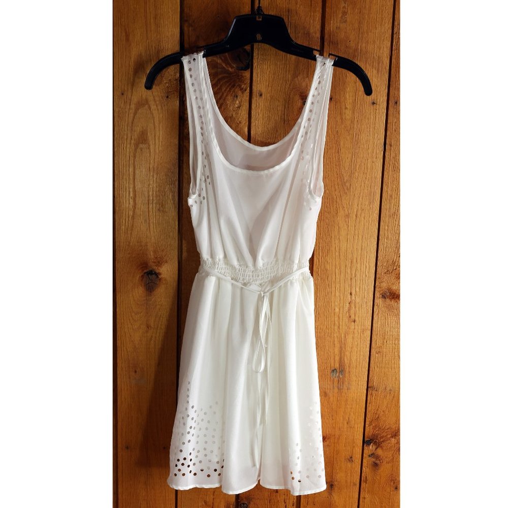 Girls Dress Pure White Open Eyelet Sleeveless Dress NWOT